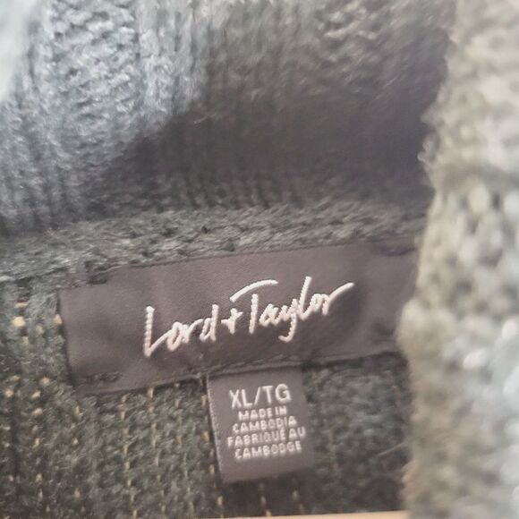 Lord & Taylor Cozy Pine Green Ribbed Sweater - Picture 3 of 10